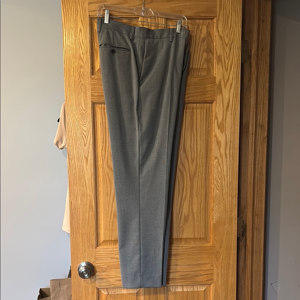 Men's Gray suit